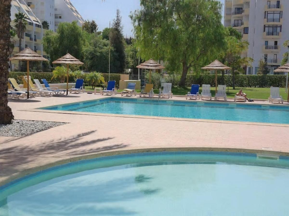 Apartamento Encantador Com Piscina Aquecida Портіман Екстер'єр фото