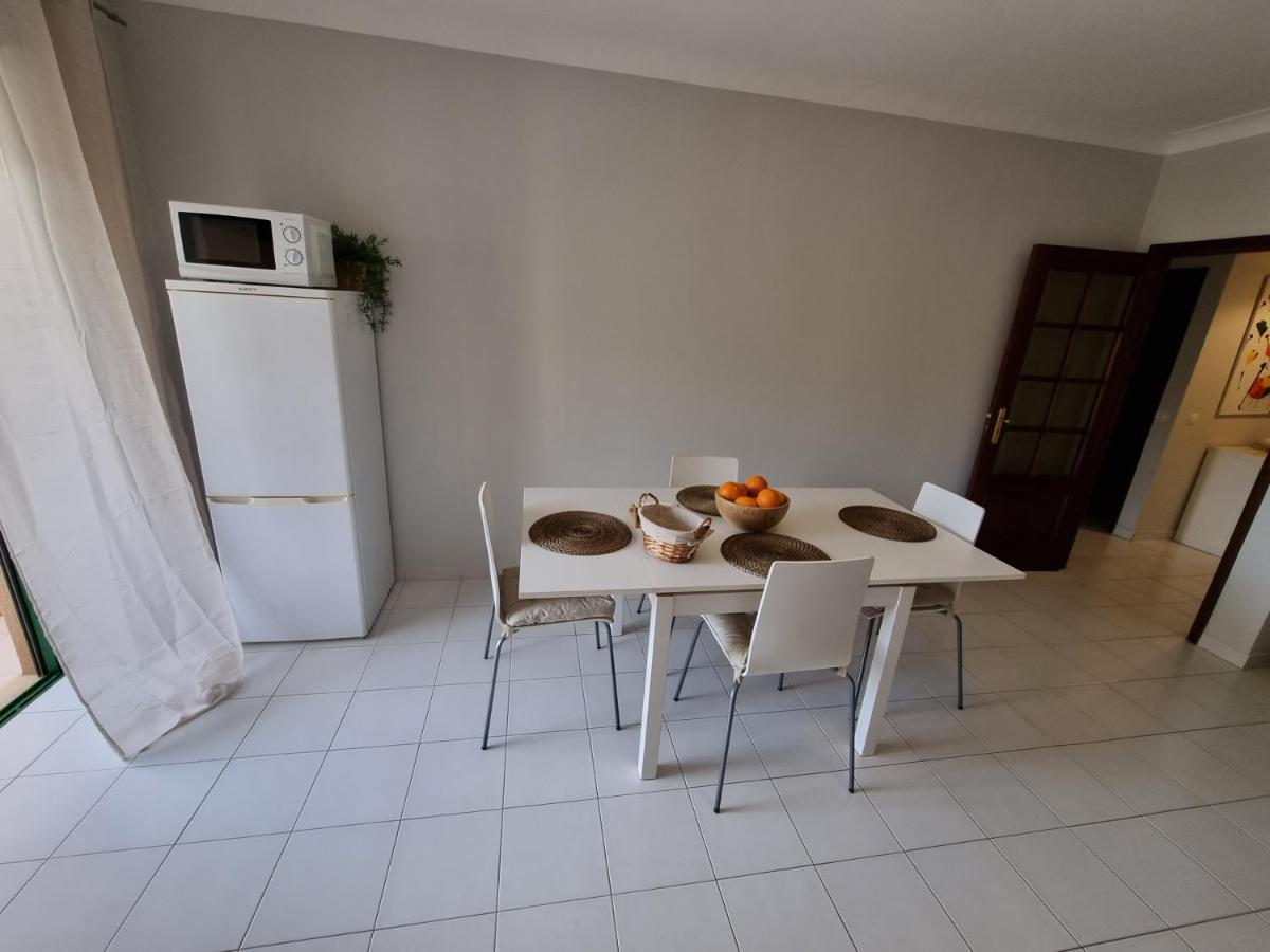 Apartamento Encantador Com Piscina Aquecida Портіман Екстер'єр фото
