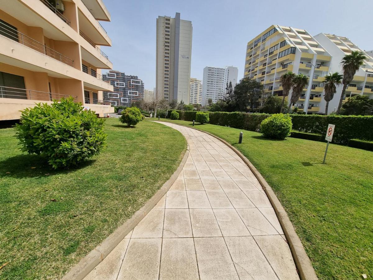 Apartamento Encantador Com Piscina Aquecida Портіман Екстер'єр фото